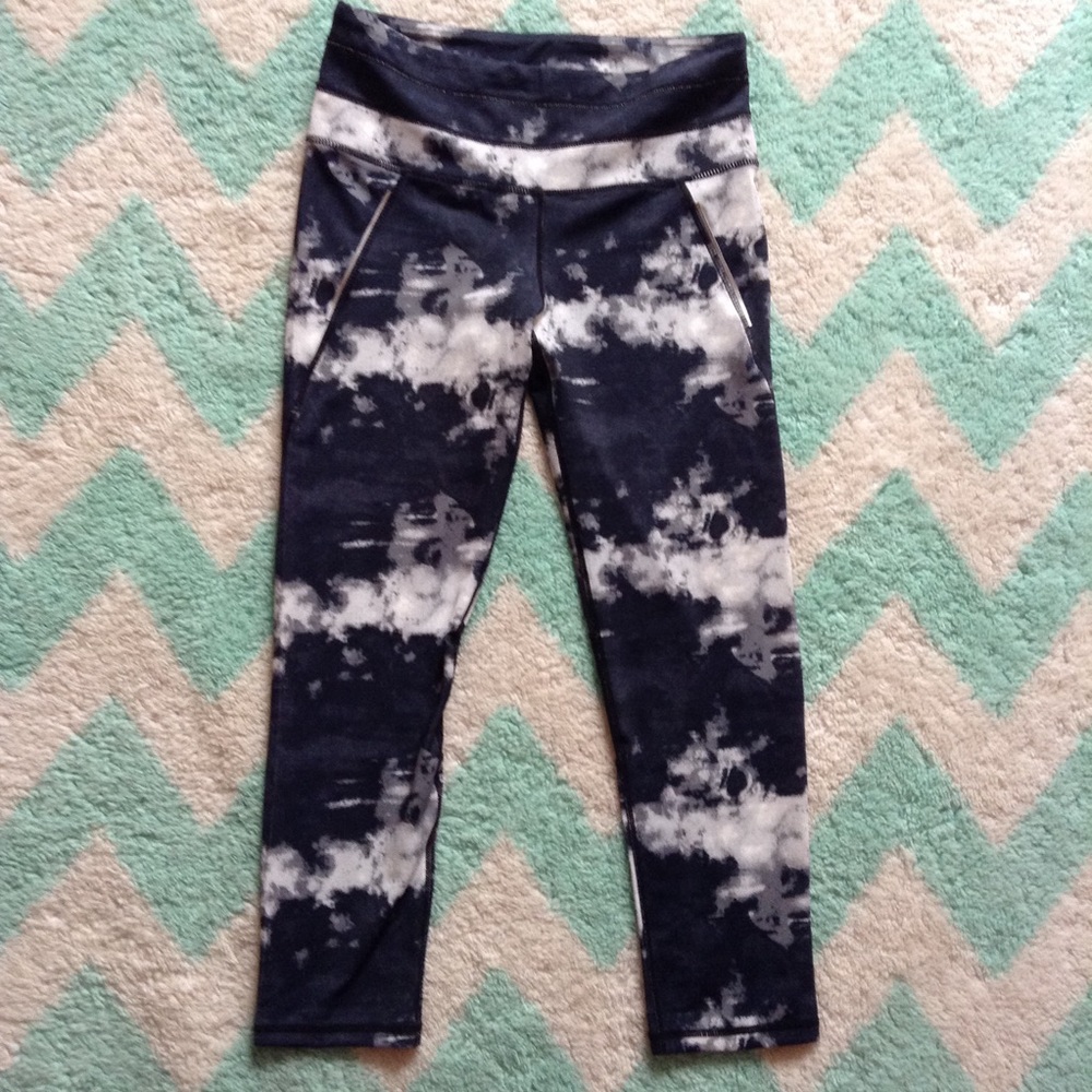 cute MONO B workout pants sheer peep legs S M (J8)
